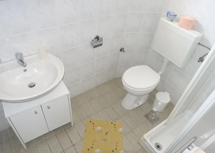 Penzion And With Parking Space Nin, Zadar - 5805 3*