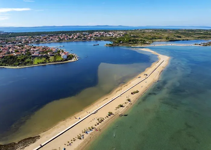 And With Parking Space Nin, Zadar - 5805 3* Nin